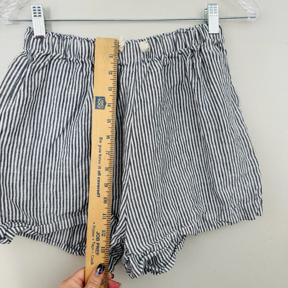 Pantalones Cortos Alex Crane de Lino a Rayas Blanco y Negro Niñas Talla L Foto 3 de 4