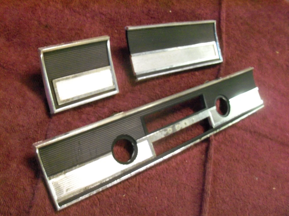 1966 福特猎鹰 3 件仪表板塑料装饰,Ranchero — 第 4/4 张图片