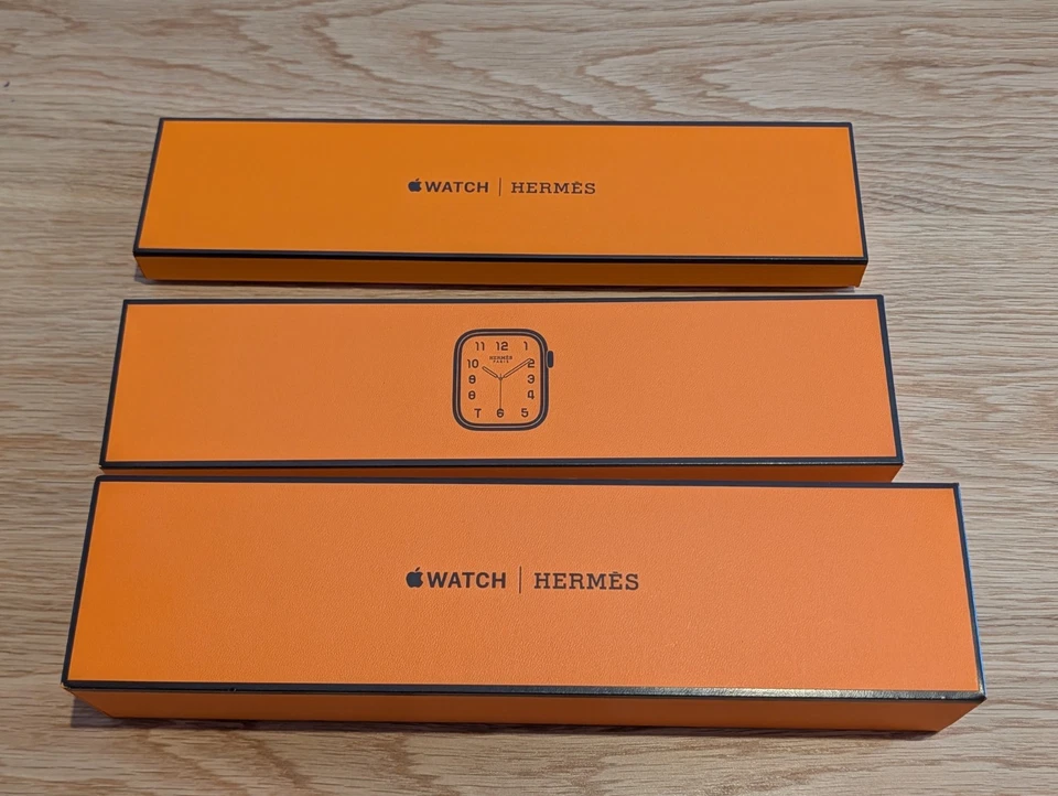 Apple Watch Series 8 Hermes 41MM Stainless Steel Original Lederband u Sportband - Bild 2 von 4