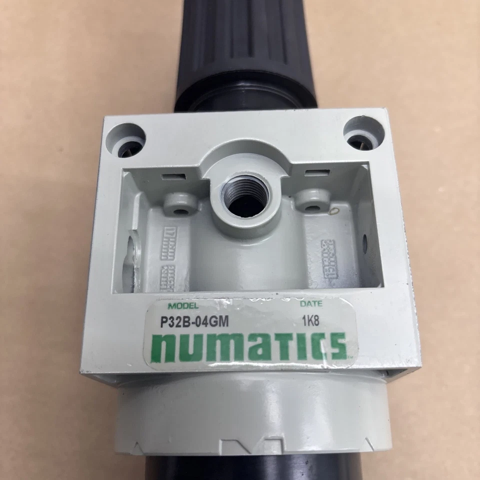 Numatics P32B-04GM Pneumatic Particulate Filter Regulator W/ Gauge || NNB 🇺🇸 - Image 3 of 4