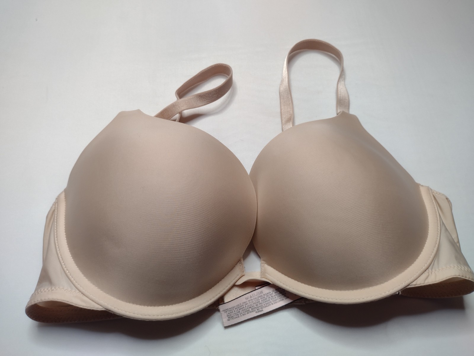 Victoria Secret Push-up Bra 34D Beige Padded Underwire Molded Cups R