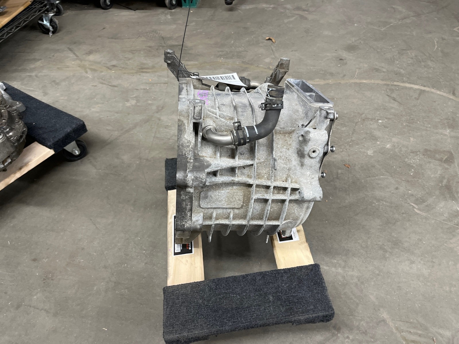 BMW i8 2014-2017 Electric drive motor