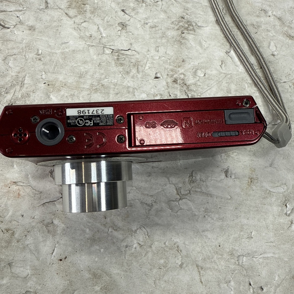 Sony Cyber-shot DSC-W510 12.1MP Digital Camera Red ((For Parts