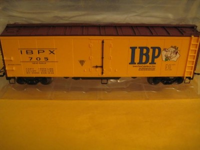 Marklin H0 45657-01 IBPX (#705) Box Car in its original box - NIB