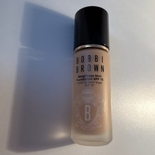 Bobbi Brown Weightless Skin Foundation SPF15 Cool Sand
