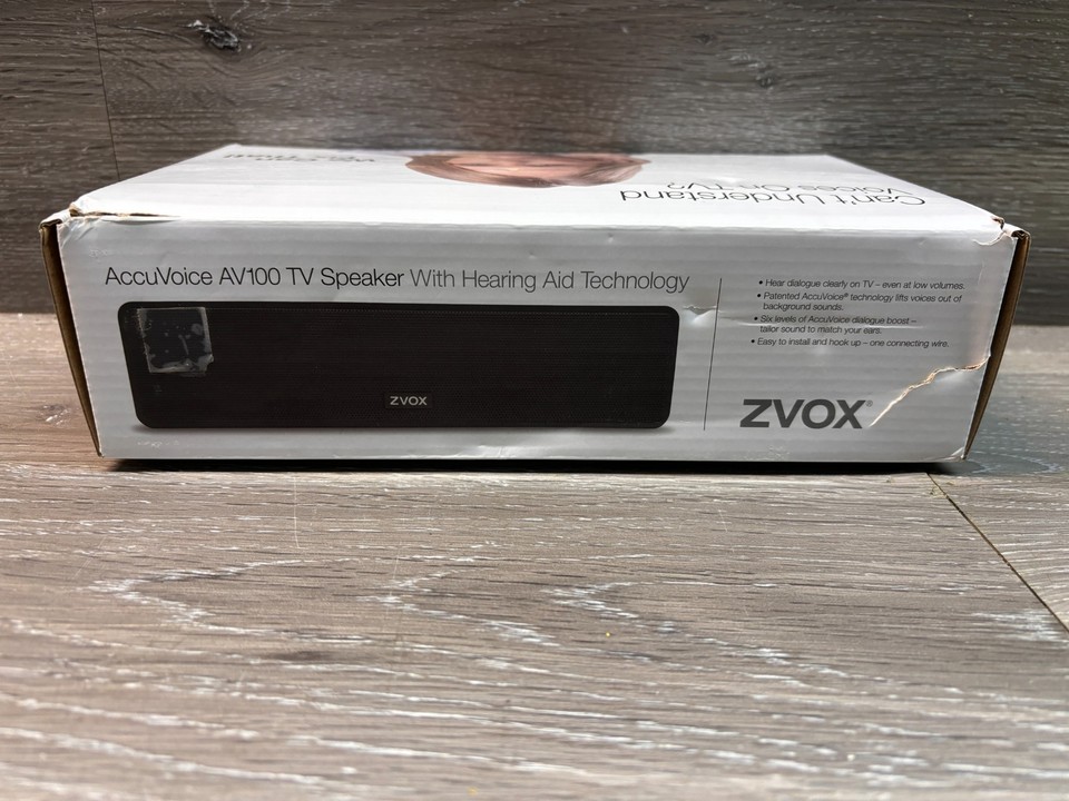 ZVOX AccuVoice AV100 - Altavoz compacto para TV con 6 niveles de refuerzo de voz, titanio ZVOX AccuVoice AV100 - Altavoz compacto para TV con 6 niveles de refuerzo de voz, titanio