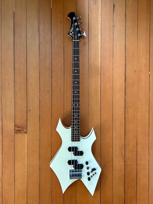 B.C. RICH Warlock エレキギター 86年 日本製 ハードケース付 B.C. RICH Warlock エレキギター 86年 日本製 ハードケース付 B.C.
