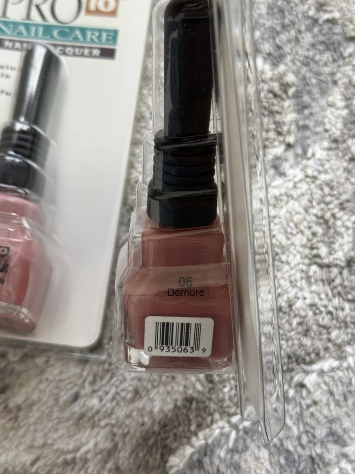 Esmalte de uñas profesional Pro 10 cuidado de uñas 14 ml - 06 Demure y 38 pulido 2 piezas Foto 2 de 4