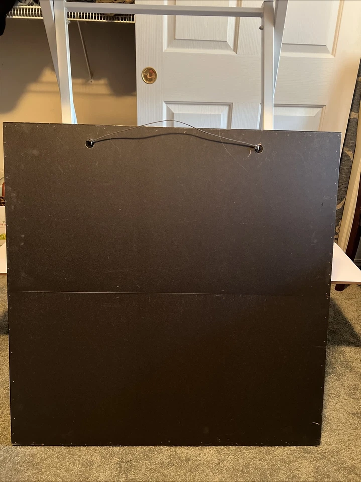 Arte de pared Marilyn Monroe 31x31 PESADO rojo negro collage de palabras perfecto sobre un sofá Foto 3 de 3