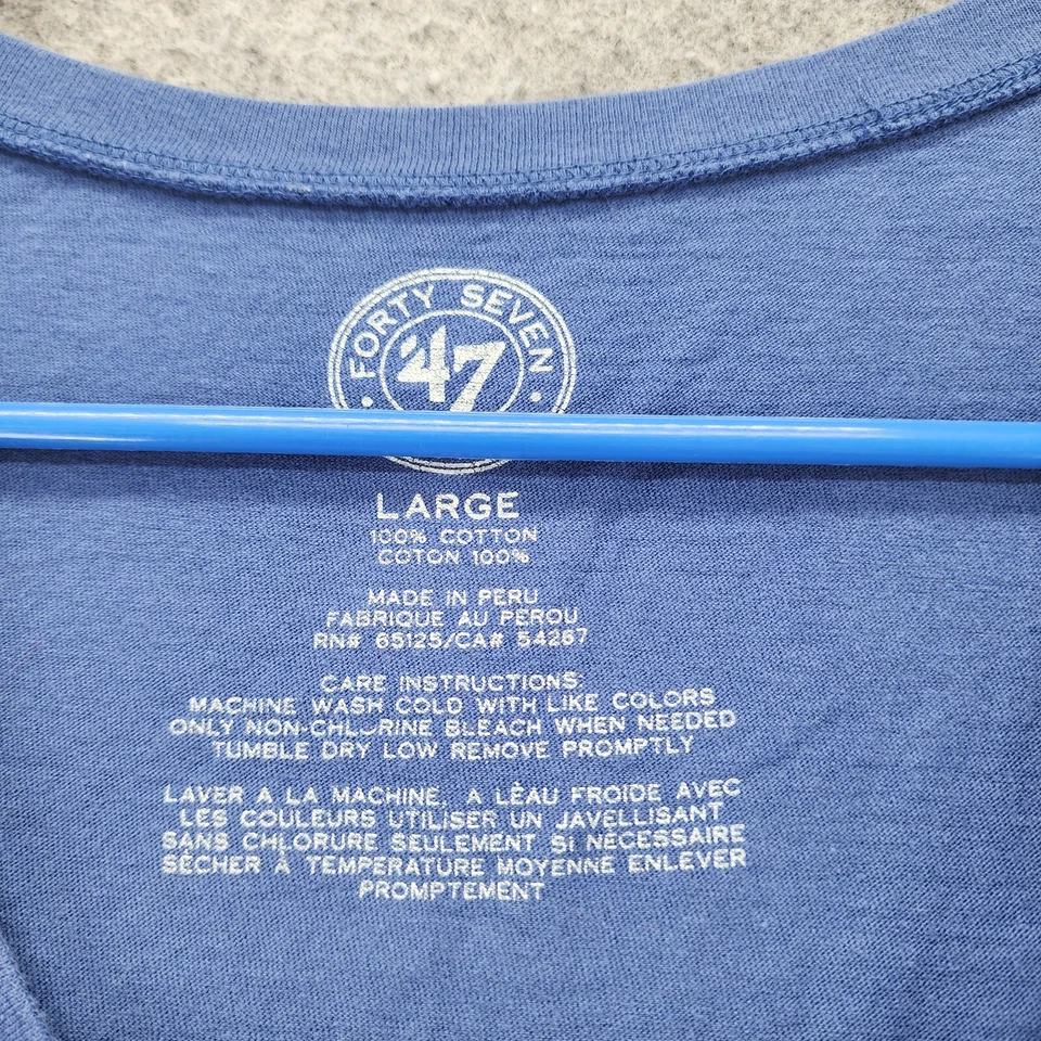 Camisa de fútbol USMNT para mujer grande '47 manga corta azul cuello en V Foto 3 de 4