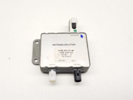 MERCEDES-BENZ A W176 Antenna Splitter FM/TMC A2/98 A4638203789