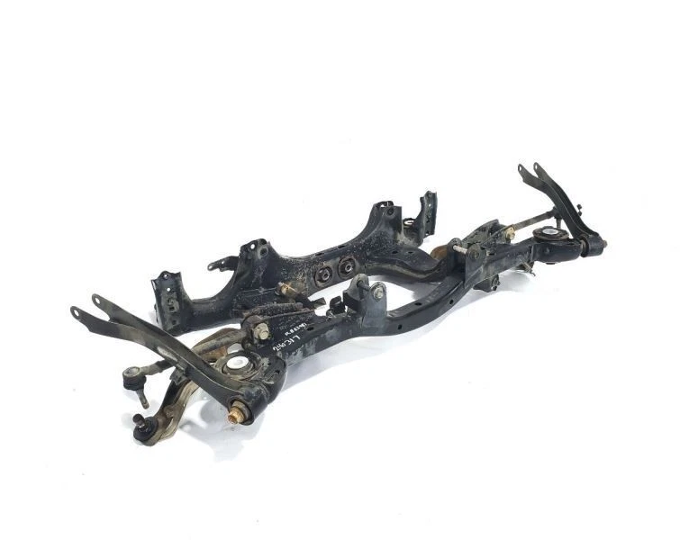 Subaru Impreza 2008 2011 OEM suspensión delantera marco K travesaño con brazos  Foto 3 de 4