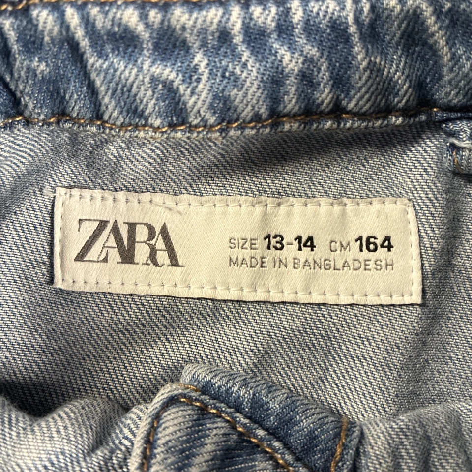 Camisa Zara Adolescente Niña Talla 13-14 Denim Recortada Abotonada con Bolsillo en el Pecho Foto 2 de 4