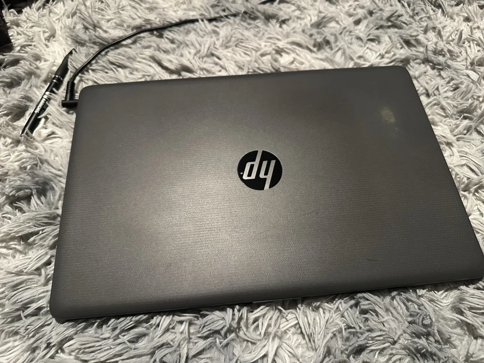 Portátil HP 255 G7 - 1,2 GHz - 128 GB SSD - 4 GB RAMz Foto 4 de 4