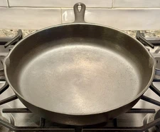 BSR Century NOS #10 Cast Iron Skillet, Unbranded, 12.5” Diameter, 1950-1954