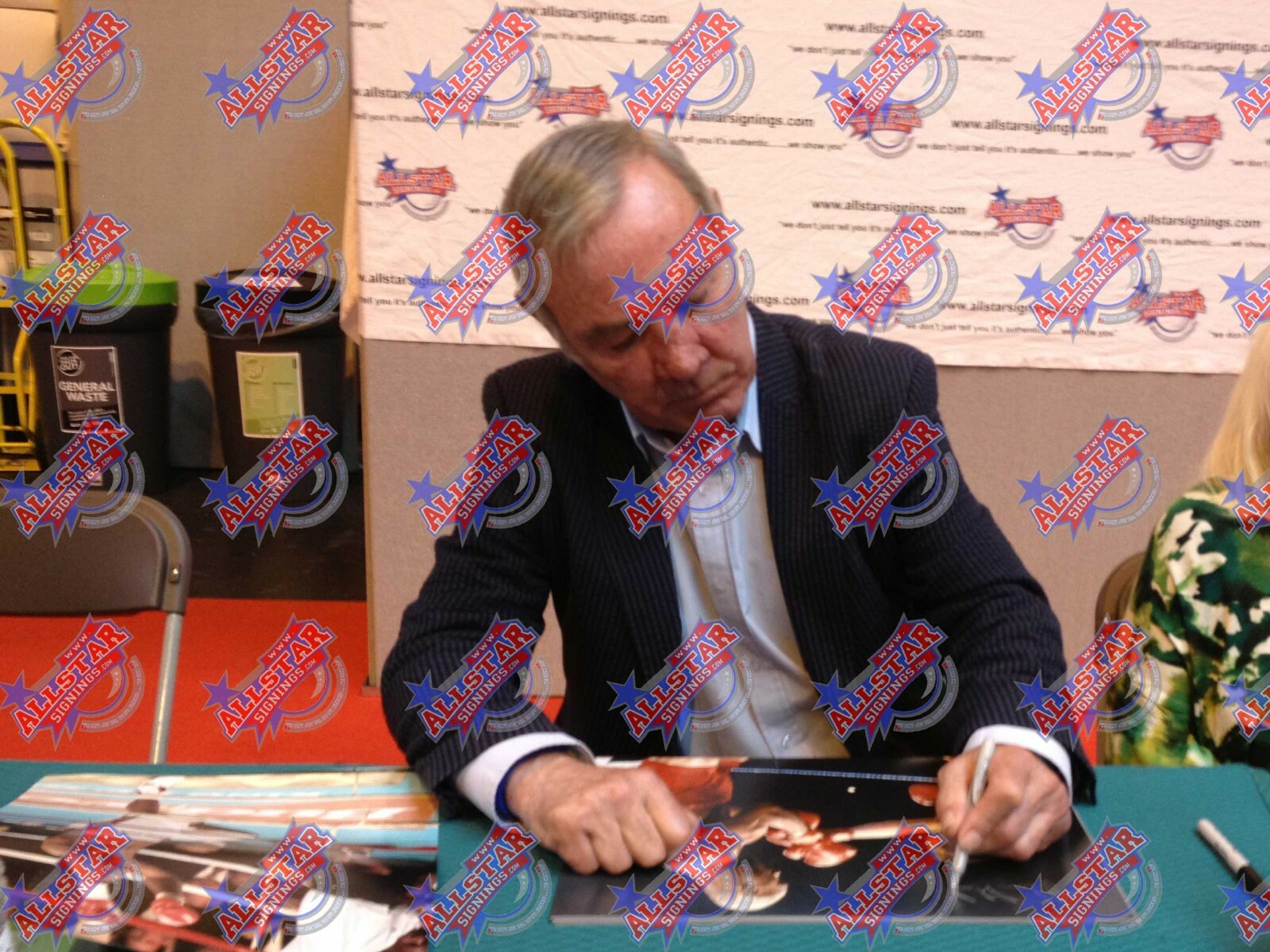 Bild 7 von 12