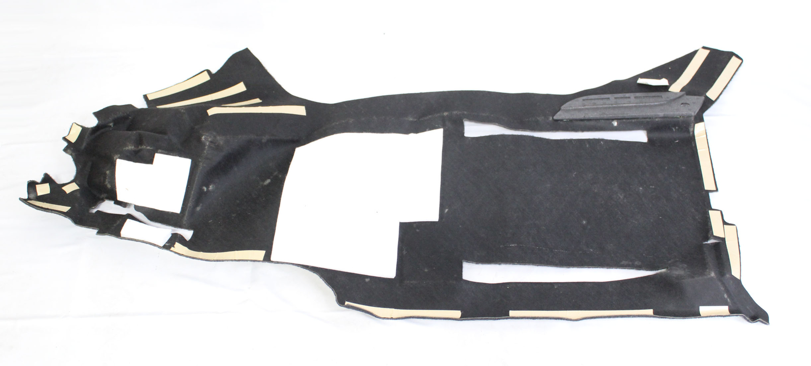 Sill Cover Carpet Part Number - 1214N1715Mp2001 For McLaren