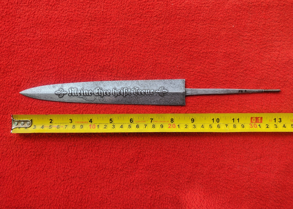 Meine Ehre heißt Treue