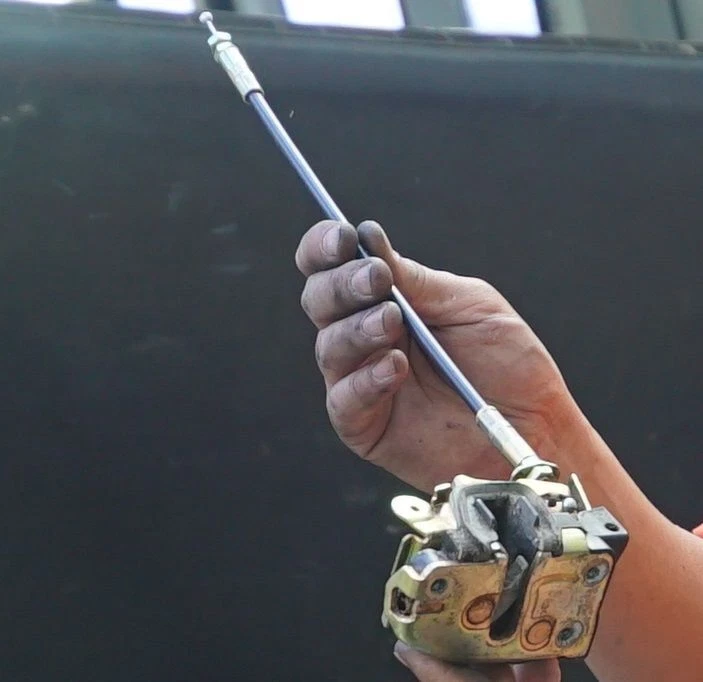 Atuador de liberação de trava de carga lateral de metal Econoline Van Handle ATUALIZADO 2 cabos - Imagem 4 de 4