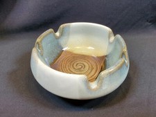 B2-Retro Earthy Stoneware Ashtray Trinket Dish Gray Brown Cream USA Made