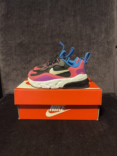 270 react hyper pink