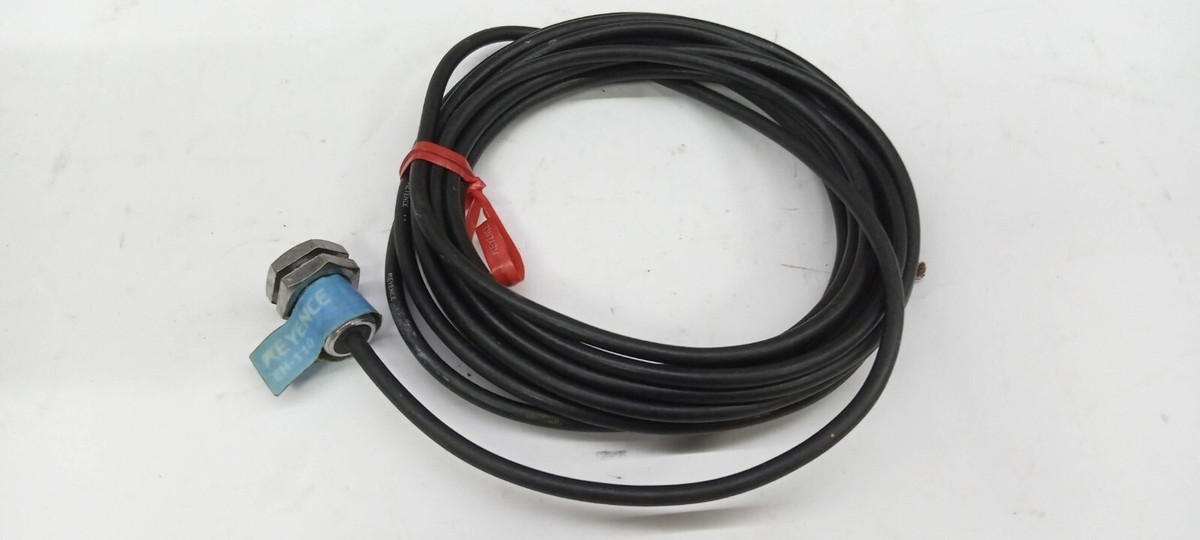 KEYENCE EH-110 近接センサー Sensor Head, Shielded Type, M10 - EH-110 | KEYENCE America