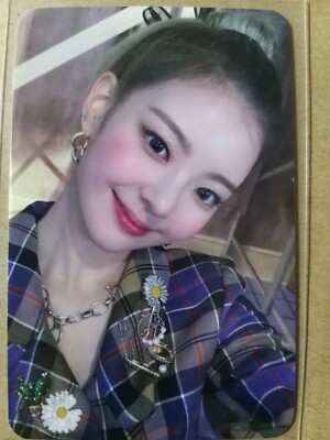 ITZY CRAZY IN LOVE SOUNDWAVE Pre-order BENEFIT POB Official