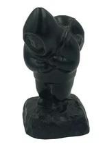 BOMA Eskimo Canada Sculpture 4.5"