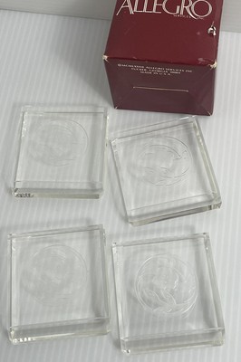 Vintage Lucite Napkin Rings, Engraved with Small Roses New In Box Lot Of Four