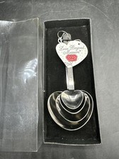 HEART SHAPED MEASURING SPOON SET- NIP!