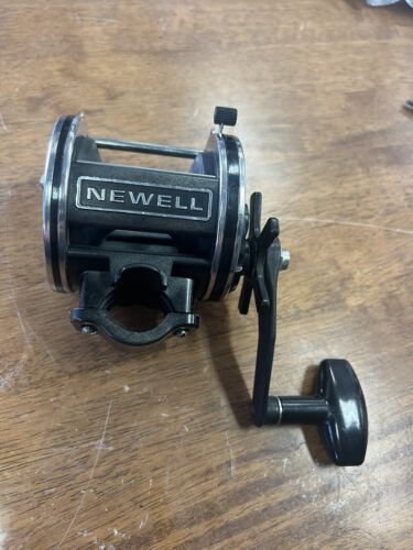 Newell G440-F Fishing Reel