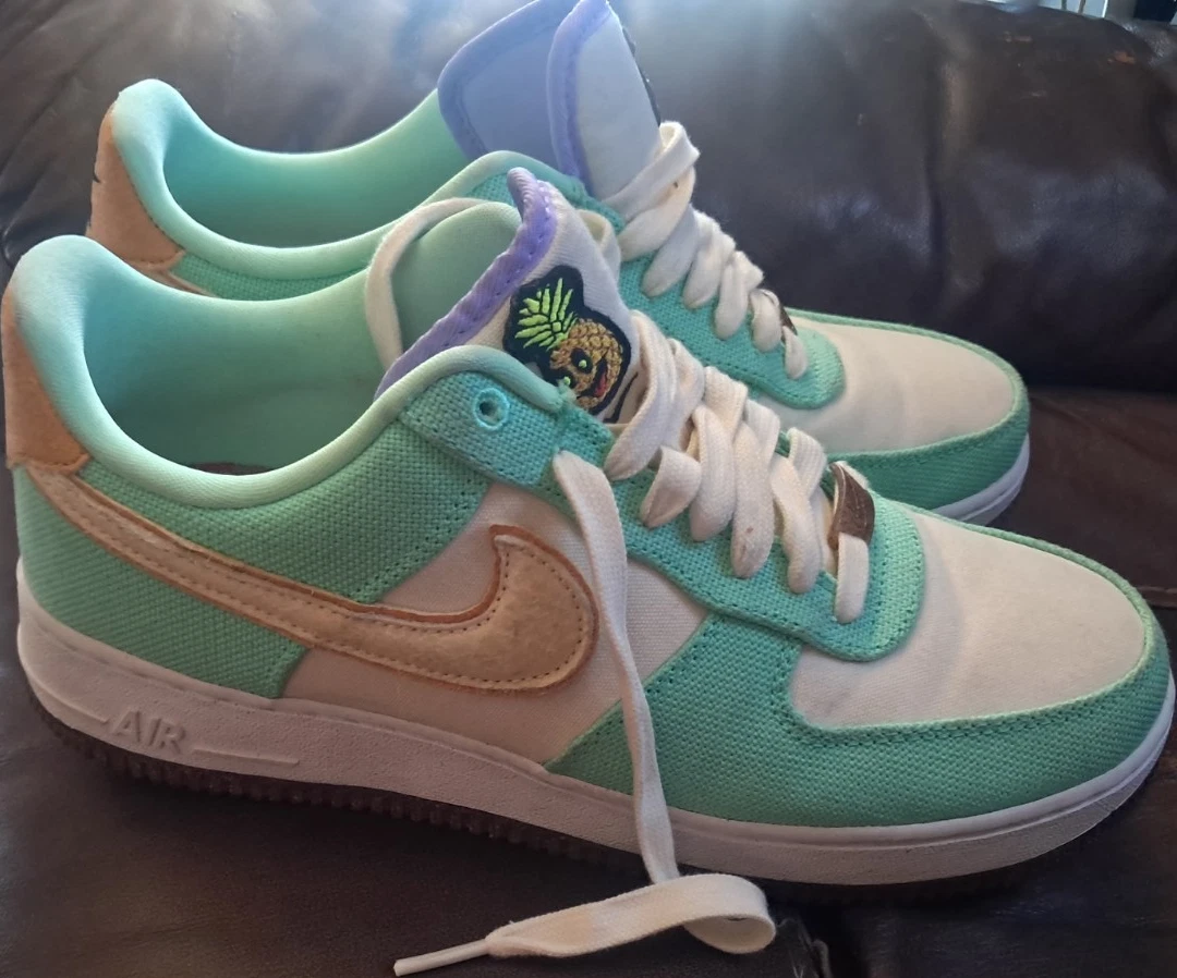 Nike Air Force 1 Low Green Glow for Sale | Authenticity Guaranteed Nike Air Force 1 Low Green Glow for Sale | Authenticity Guaranteed
