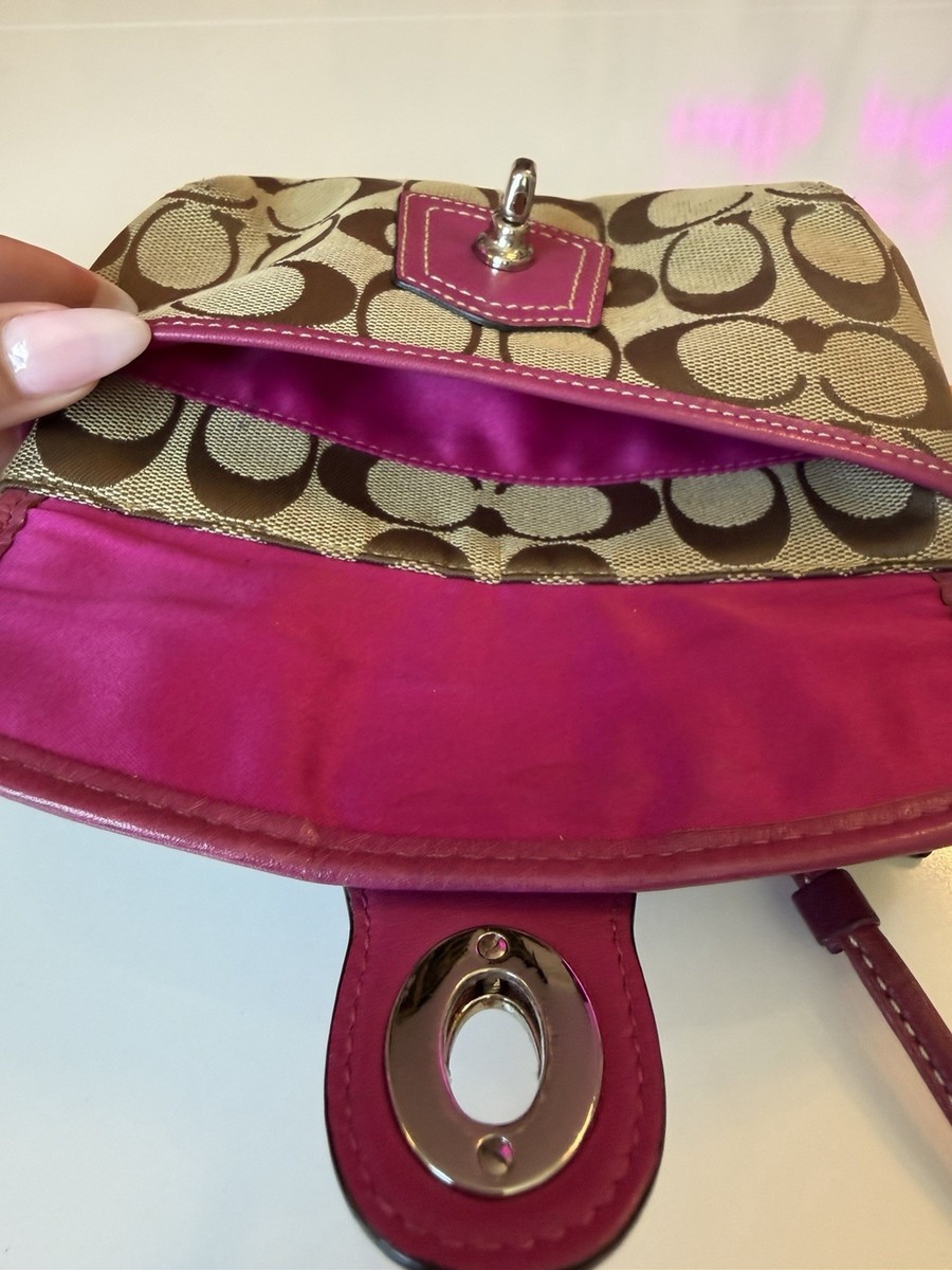 Coach Y2K Retro Pink Vintage Signature Fabric Leather Turnlock