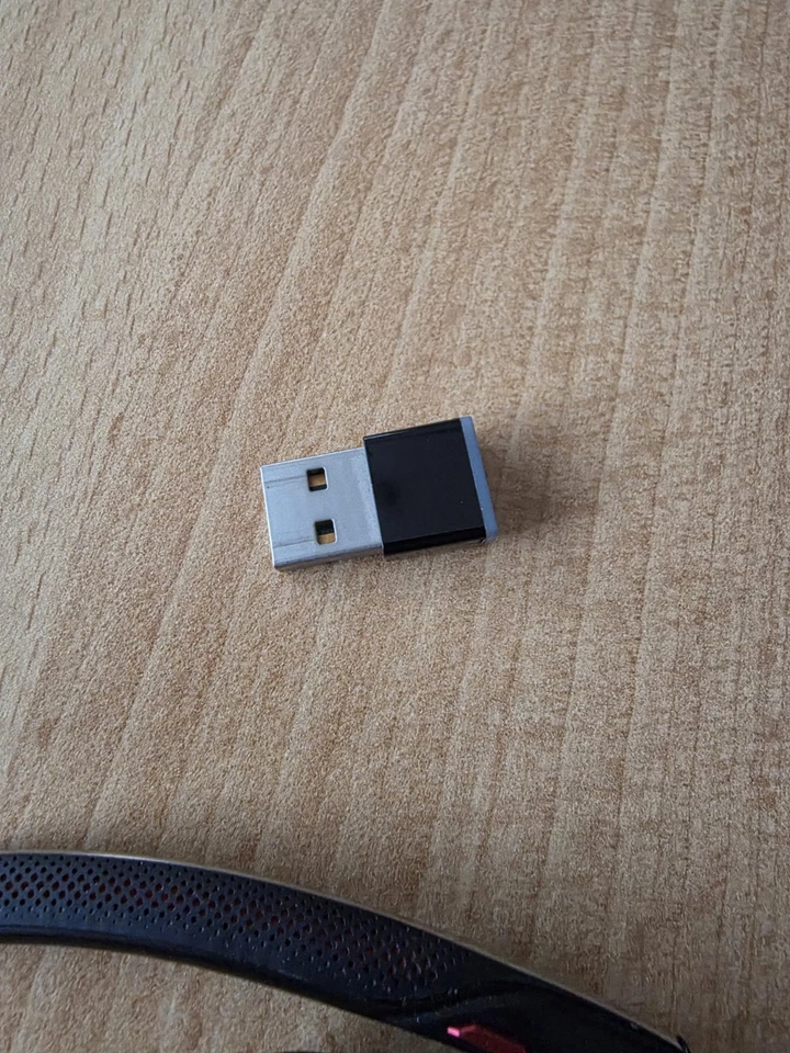 Poly Plantronics Voyager 5200UC Bluetooth Headset mit Ladestation - Bild 4 von 4