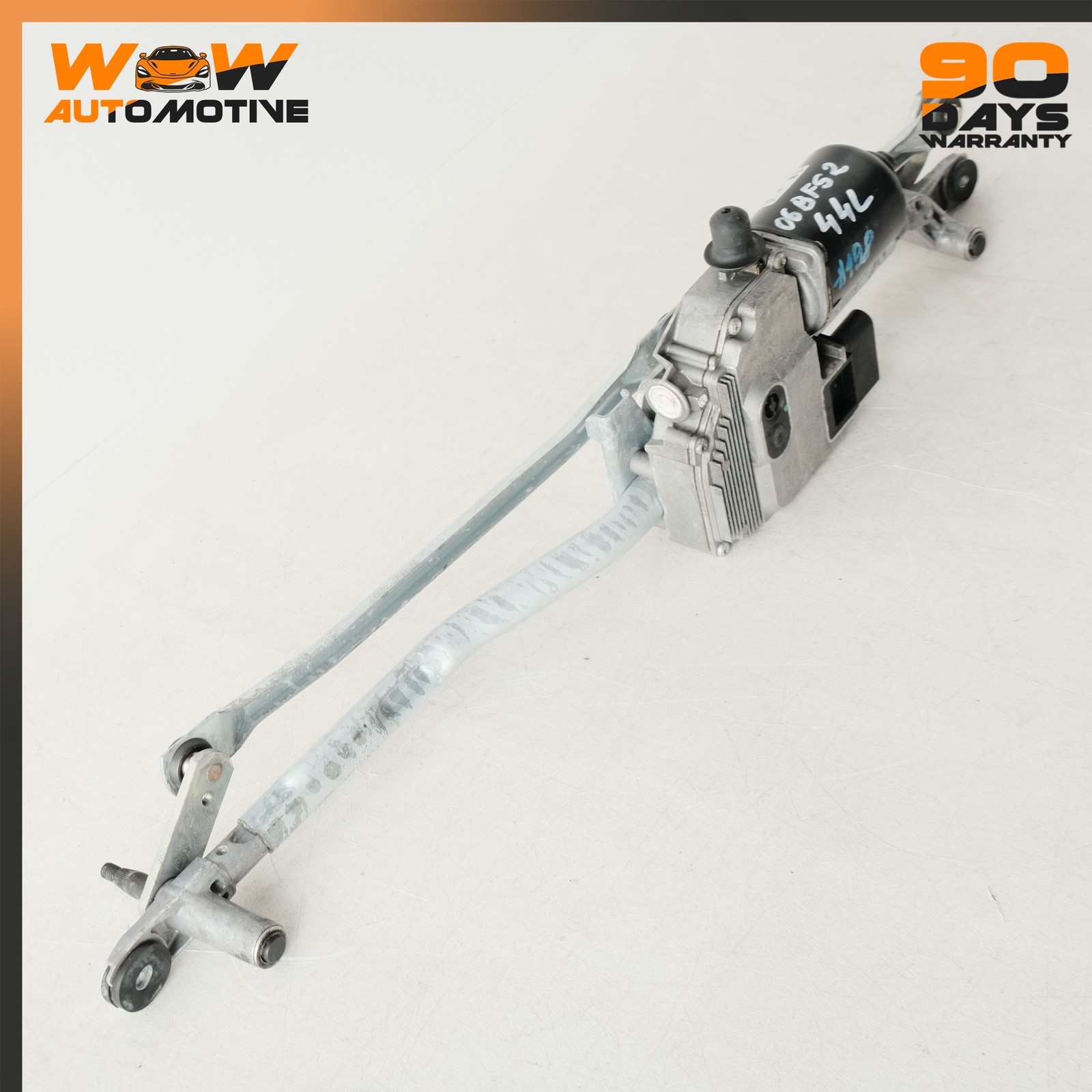 06-13 BENTLEY CONTINENTAL FLYING SPUR WINDSHIELD WIPER BLADE MOTOR SYSTEM OEM