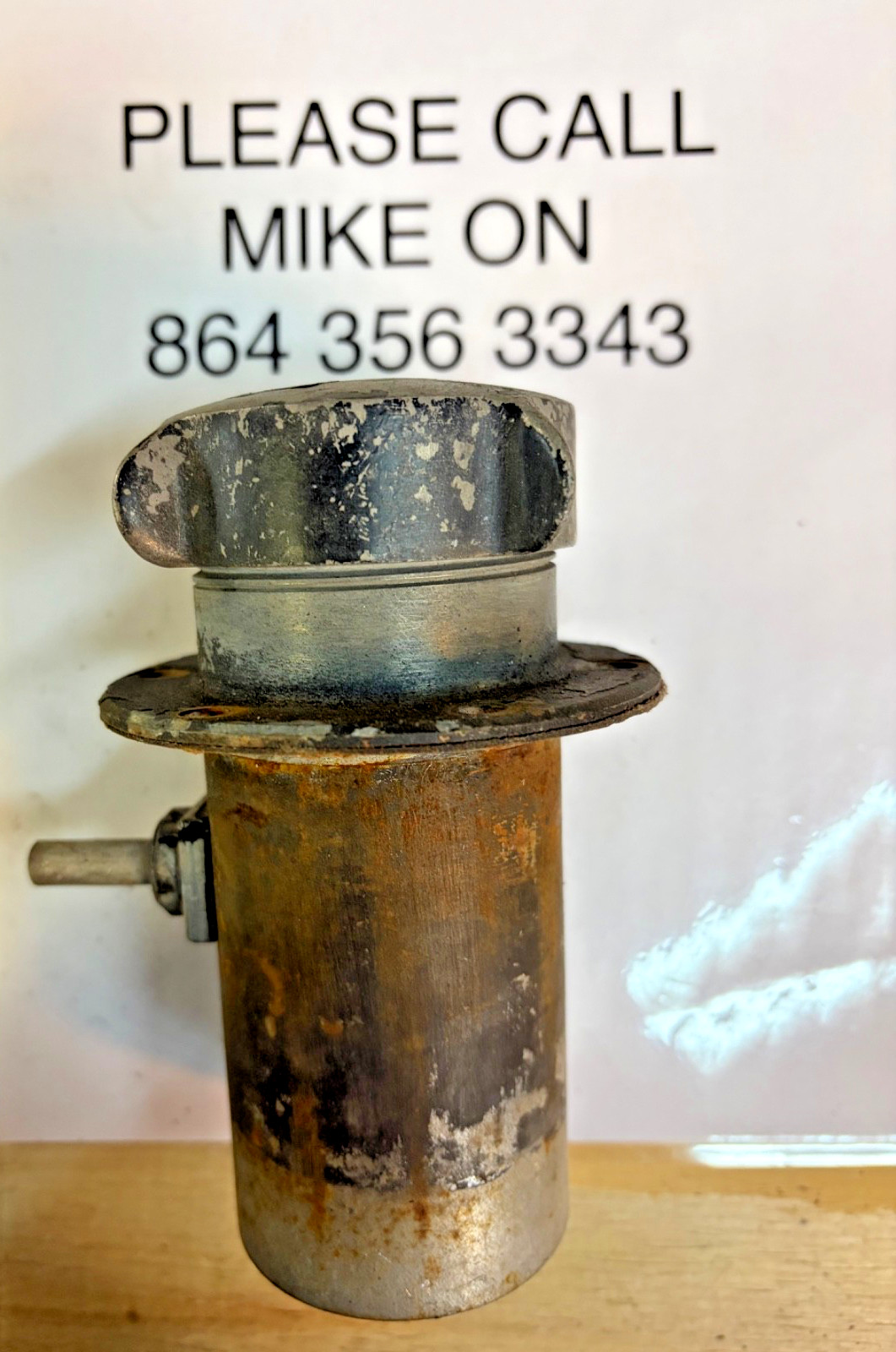 CORNICHE ROLLS ROYCE BENTLEY GAS FILLER. PARTING OUT THIS WHOLE RUNNING CAR