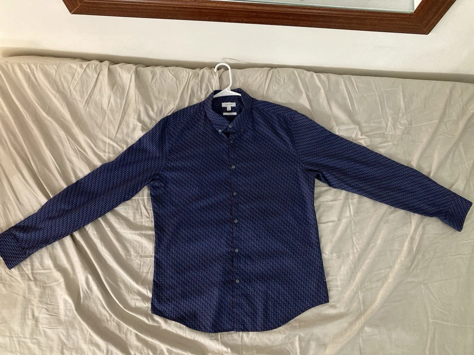 Men Calvin Klein shirt LS size L Slim Fit Blue cool pattern! (see size photos) - Image 4 of 4