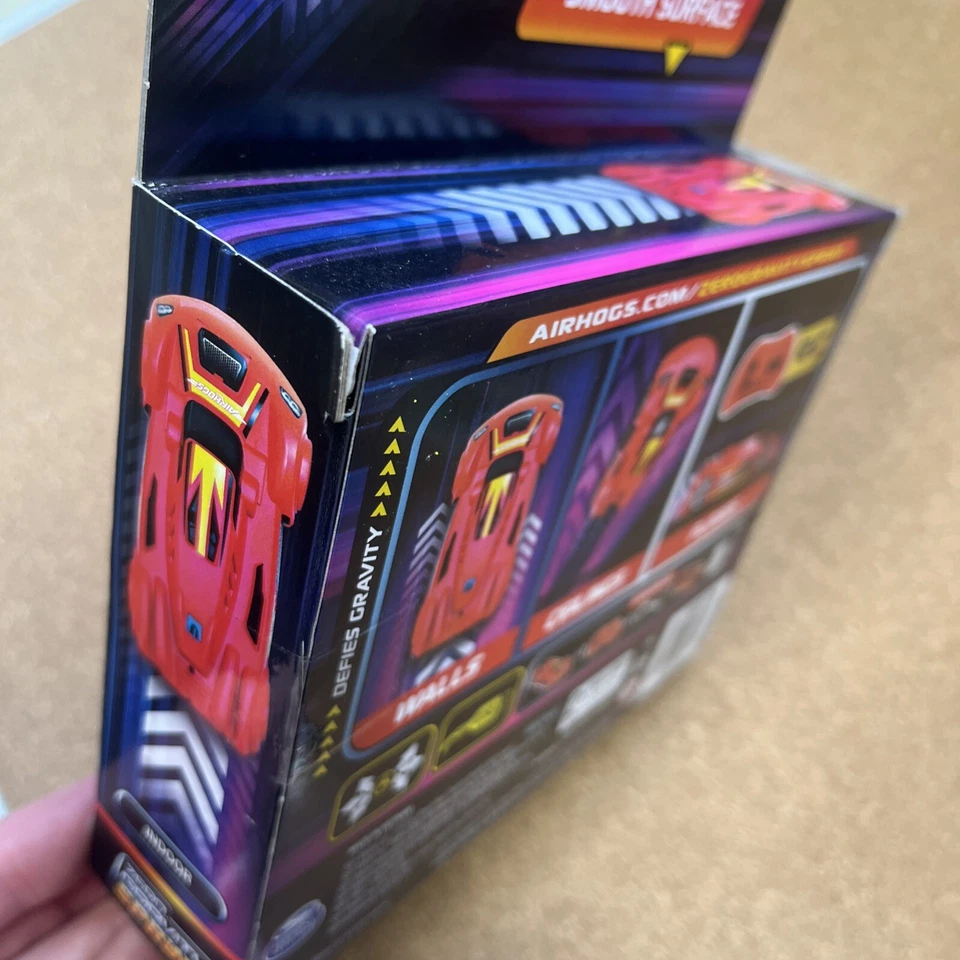 Air Hogs Zero Gravity Sprint - Wall Climber RC Car - NEW IN BOX - Image 3 of 4