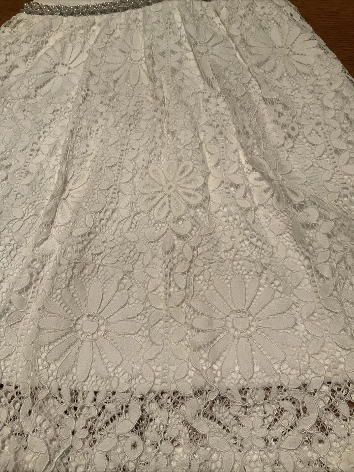 Monteau Girl S10 Shift Dress White Lace Overlay Waist Line  Formal Cold Shoulder - Изображение 2 из 4