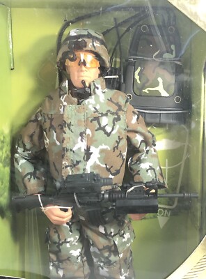 GI JOE 35 Years 1964 GI Joe & Land Warrior GI JOE Action Figure