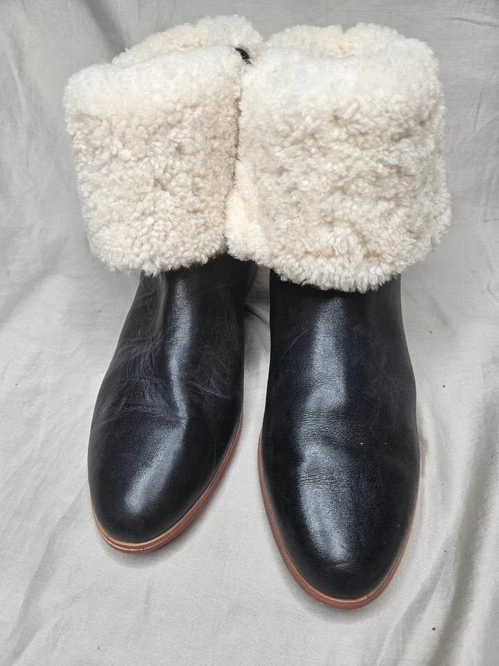 Kate Spade Saturday Ankle Boots Womens 8.5 Black Leather Sherpa Fold Over Flap - Image 3 of 4