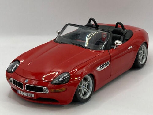 Burago 2001 BMW Z8 1:18 Diecast - Picture 3 of 17
