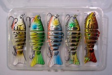 5pc FISHING LURES LARGE MINNOWS DOUBLE TREBLE HOOKS HARDBAIT W/ TACKLE BOX NEW