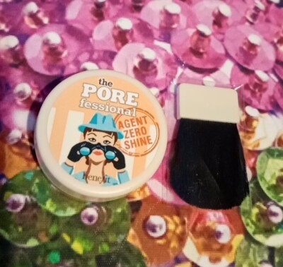 Benefit The Pore Fessional Agent Zero Shine Vanishing Pro Brush Powder 1,5g 