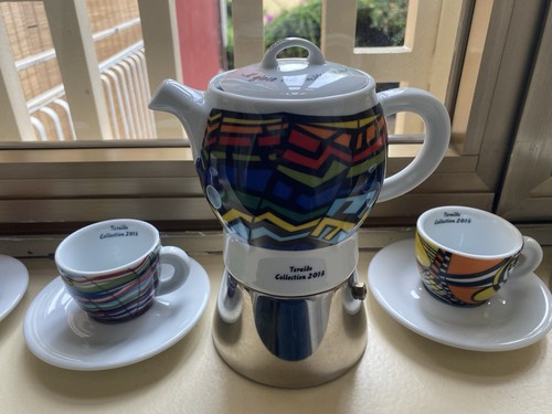 Tassen mit Kaffeemaschine - Bild 4 von 6