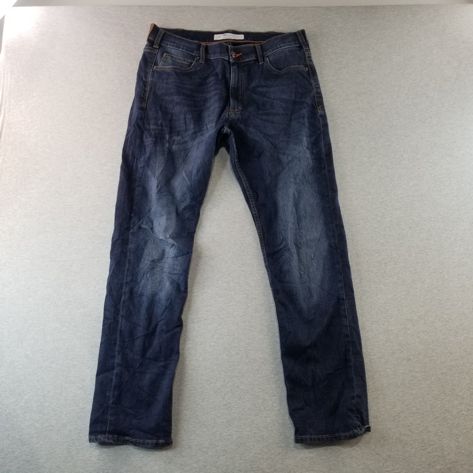 's See Measurements Slim Fit Tapered Leg Dark Wash Normcore 