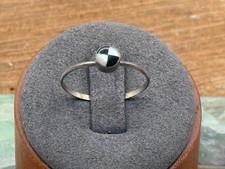 Old Pawn Petite Sterling Silver Black onyx/Mother of Pearl Ring Sz 7--TB248.25