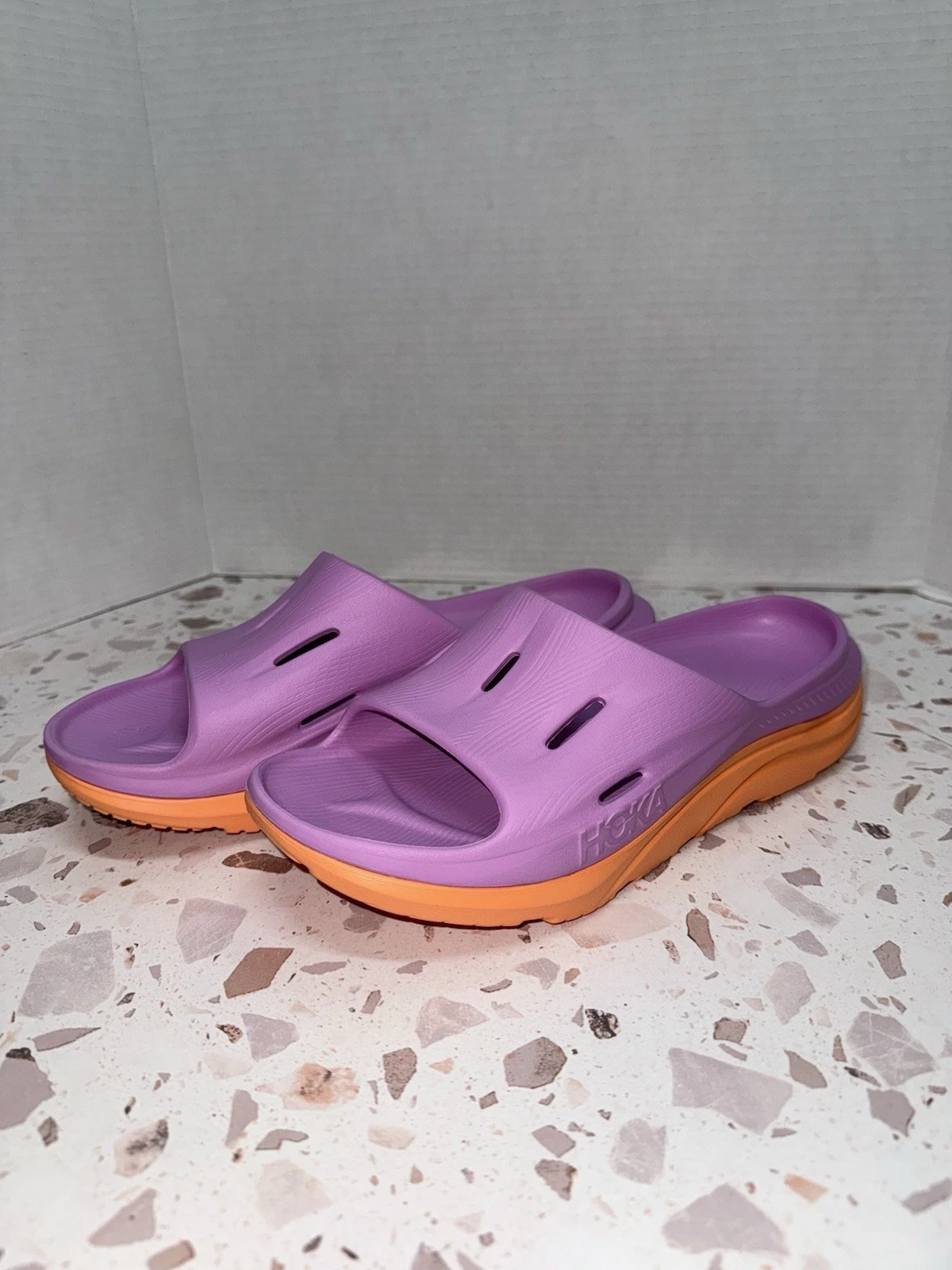 HOKA ONE ONE HOKA Scivolo da recupero unisex ORA 3 rose bambini 7 anni UK 6