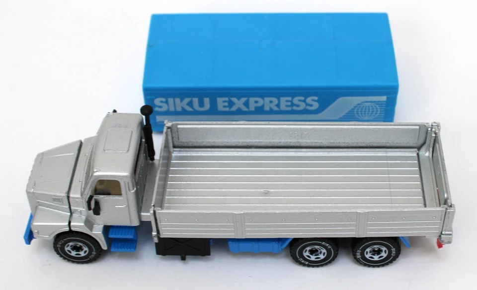 Vintage Siku 2517 Volvo LKW Lorry Siku Express 1:55 Mint/ Box West Germany - Image 2 of 4