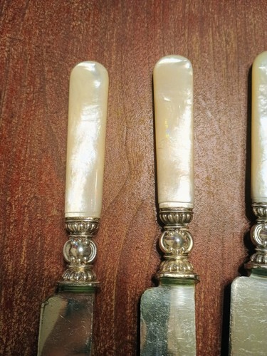 7 Pc Sterling Flatware Knifes & Forks Pearl Handles GUC Antique Intricate - Picture 6 of 13